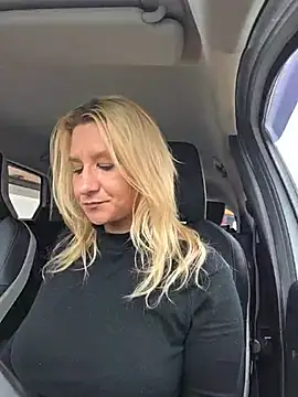 KaylinJan Chat XXX in diretta