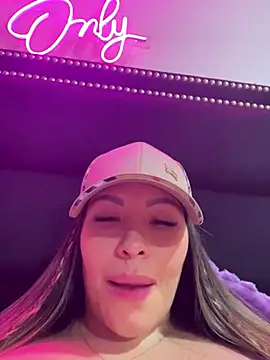 sexyyykloee: απευθείας συνομιλία ΧΧΧ
