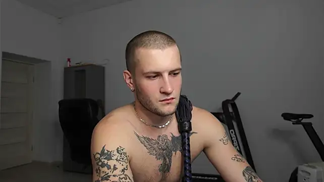 Igor_Wilde Chat XXX in diretta