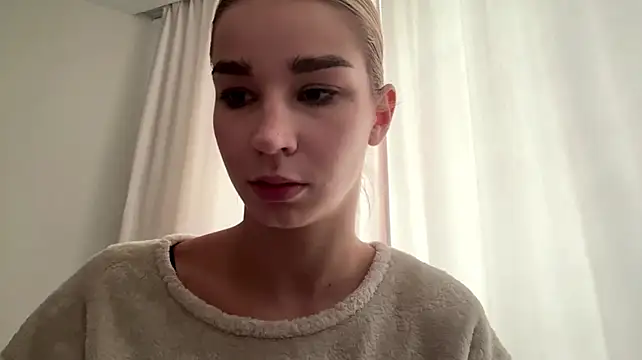 XXX chat uživo modela PickmeGirl