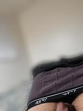 عرض كام Tooti00
