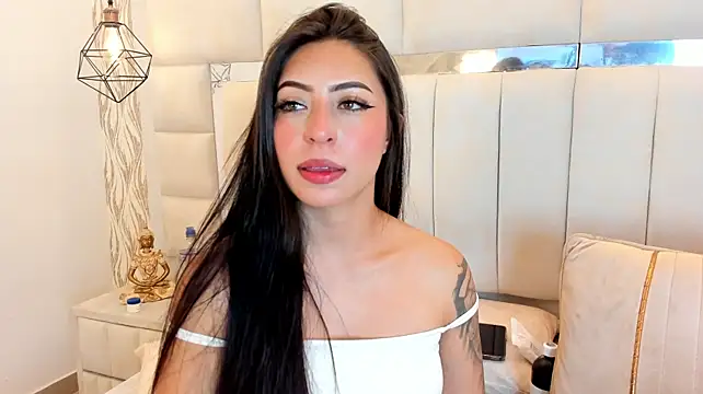Czat XXX na żywo – clara_jones_