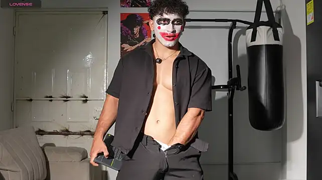 Horny_nick19のウェブカメラショー