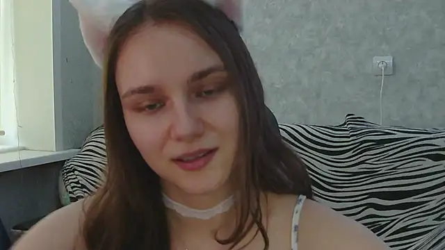 צ'אט XXX בשידור חי של DolcezzaCream