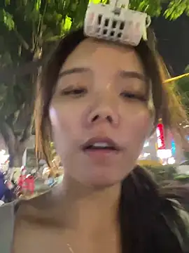 Puting_q Show in webcam