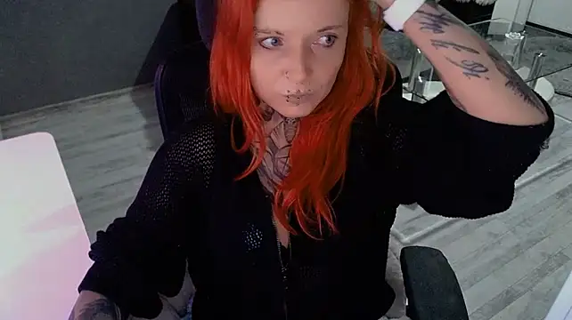 InesGold Live XXX-chat
