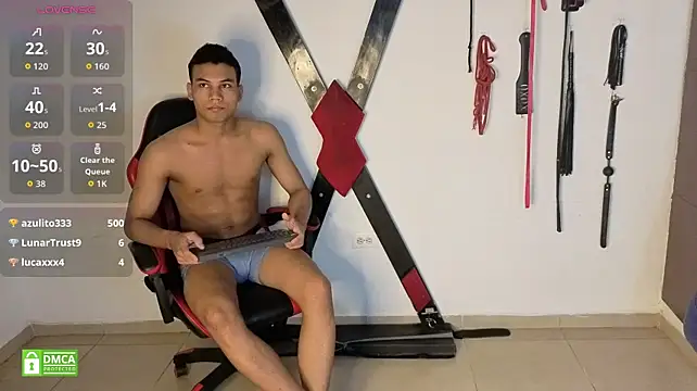 Онлайн чат XXX GoldenBoyDuo