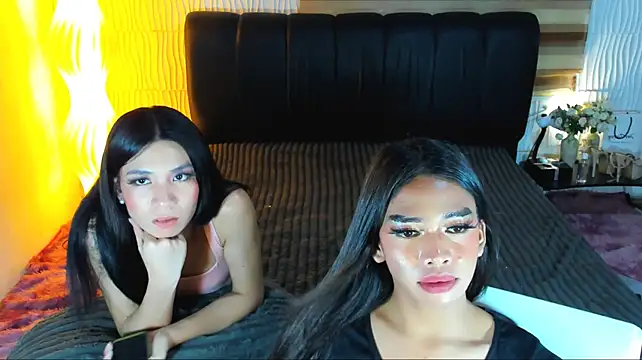 Chat +18 de collins_selena ao vivo