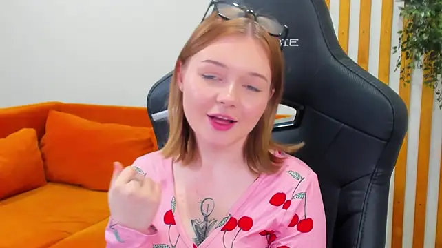ElinaVale Chat XXX live