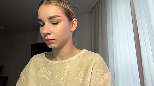 PickmeGirl's Live XXX Chat