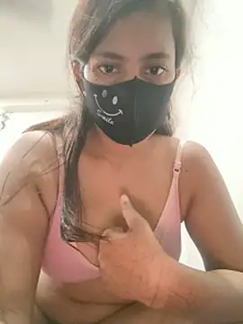 hotkriti65 Chat XXX in diretta