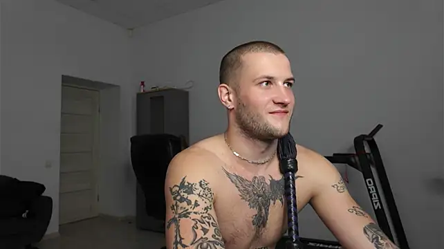 دردشة Igor_Wilde الجنسية المباشرة