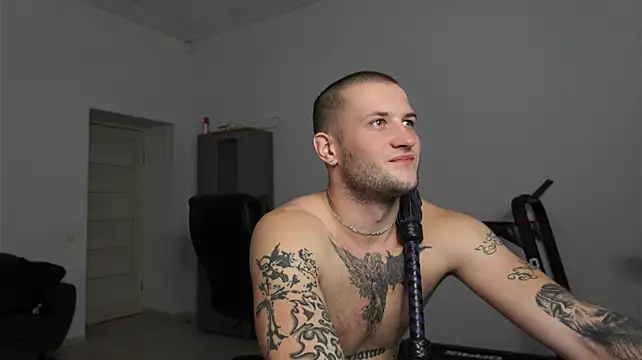 Онлайн чат XXX Igor_Wilde