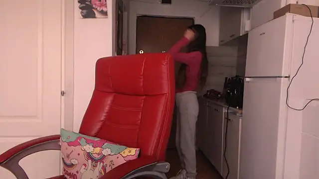 XXX chat uživo modela simyhvn