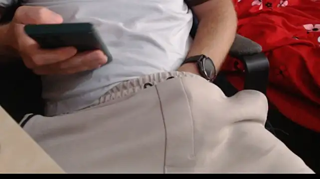 צ'אט XXX בשידור חי של blondeboy92