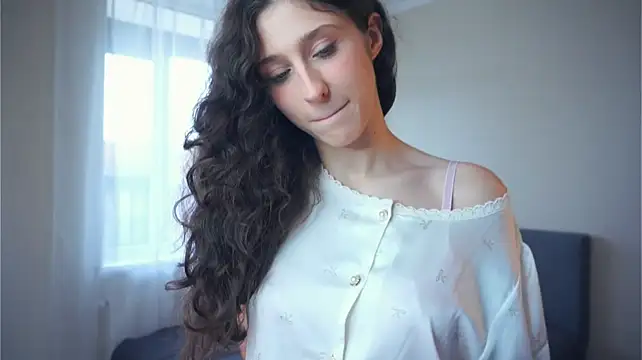 LashundaBudzik Chat XXX in diretta