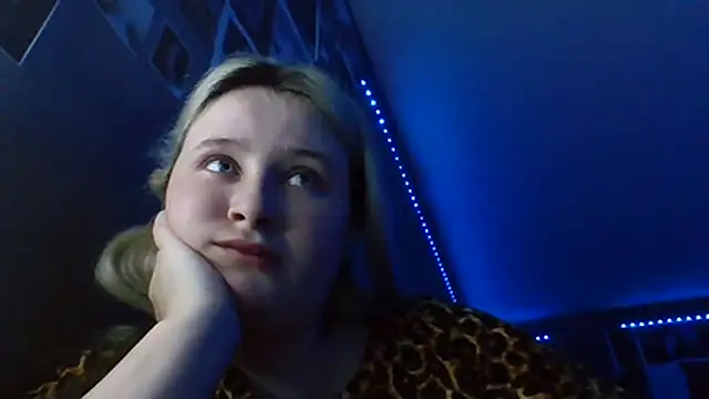 Chat XXX en directo de Light_Luna
