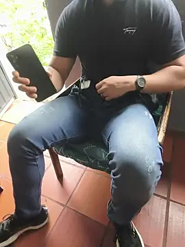 XXX chat uživo modela jacson_w8