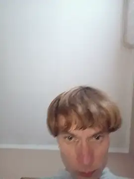 Samuel000000 élő XXX-chatje