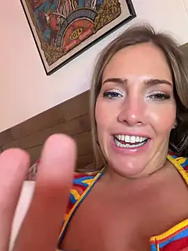 hollyharmd's Live XXX Chat