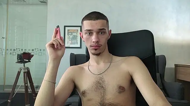 KaydenDrew Chat XXX in diretta