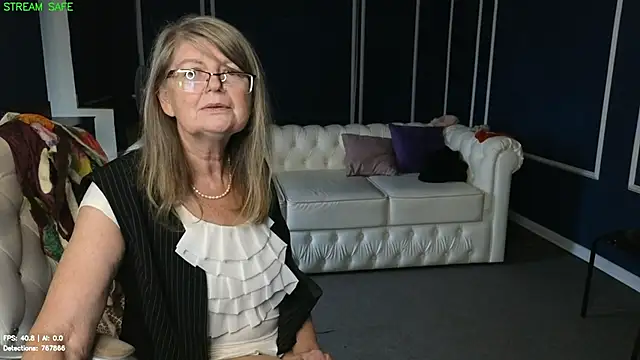Pippa_Pebble 라이브 XXX 채팅