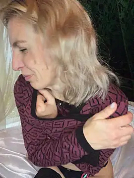 Lovebackground Live XXX Chat