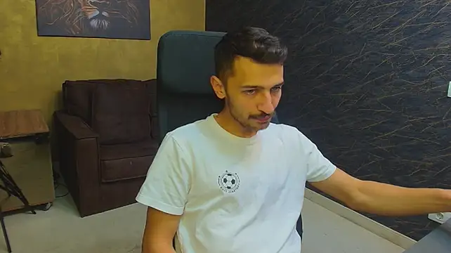 HayesNovan Live XXX chat
