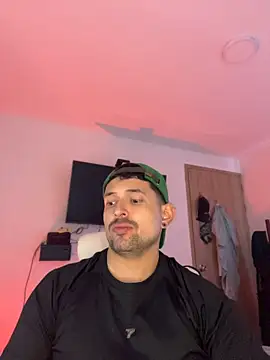 TroyeKnight Live XXX Chat