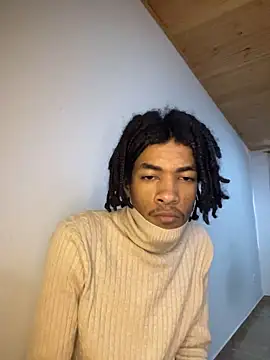mondacuo4k's Webcam Show