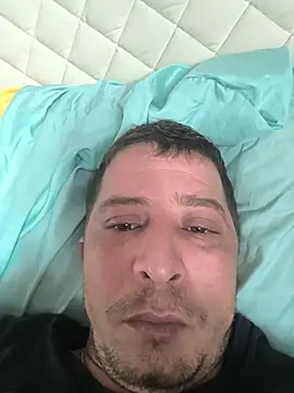 hassan-boss1 Show in webcam