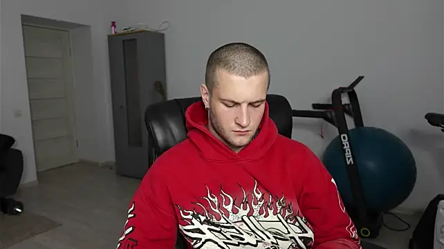 Igor_Wilde élő XXX-chatje