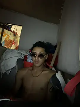 Maximo_Juli Live XXX Chat