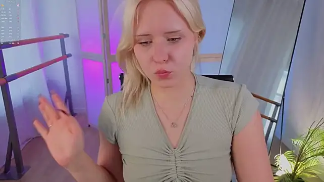 _Wow_Molly_ Live XXX-chat