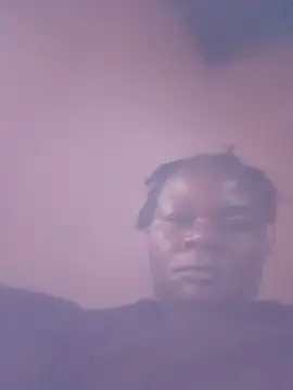 PRETTY-LILY live XXX chat