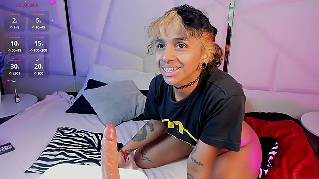 Harper_Taylor Live XXX-chat