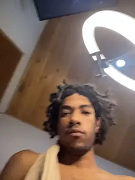 mondacuo4k Live XXX-chat