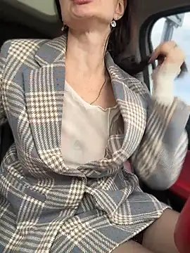 AnnaMaria- Chat XXX in diretta