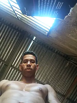 Show modela jeaz2337 na web-kameri