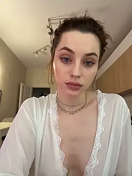 Camilla_Railian 现场XXX聊天