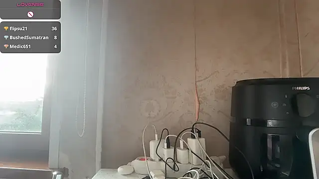 AngelJeni Chat XXX live