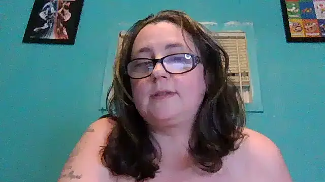 newfieocean Chat XXX in diretta