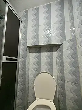 Chat +18 de Maximo_Juli ao vivo