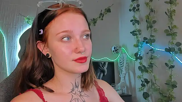 XXX chat uživo modela Elastikisss