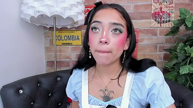 Czat XXX na żywo – foxy_hannah