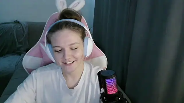 Chat XXX en directo de HelenMo0n
