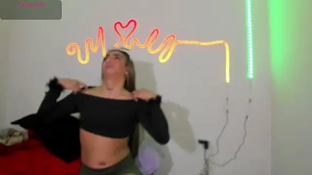 Kaomy_ Chat XXX in diretta