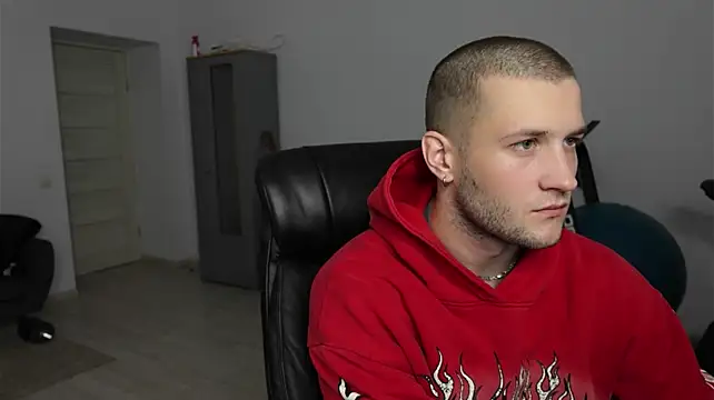XXX chat uživo modela Igor_Wilde