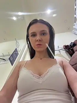 Ttixmila Chat XXX in diretta
