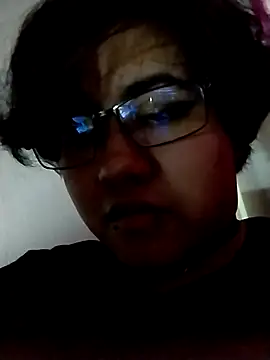 Czat XXX na żywo – Ftm_Bunny